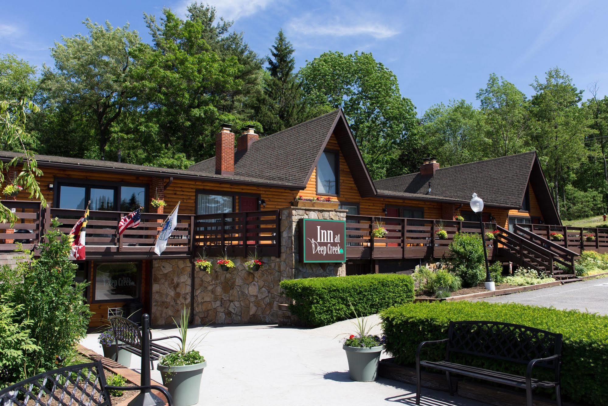 Inn At Deep Creek Oakland Exterior foto
